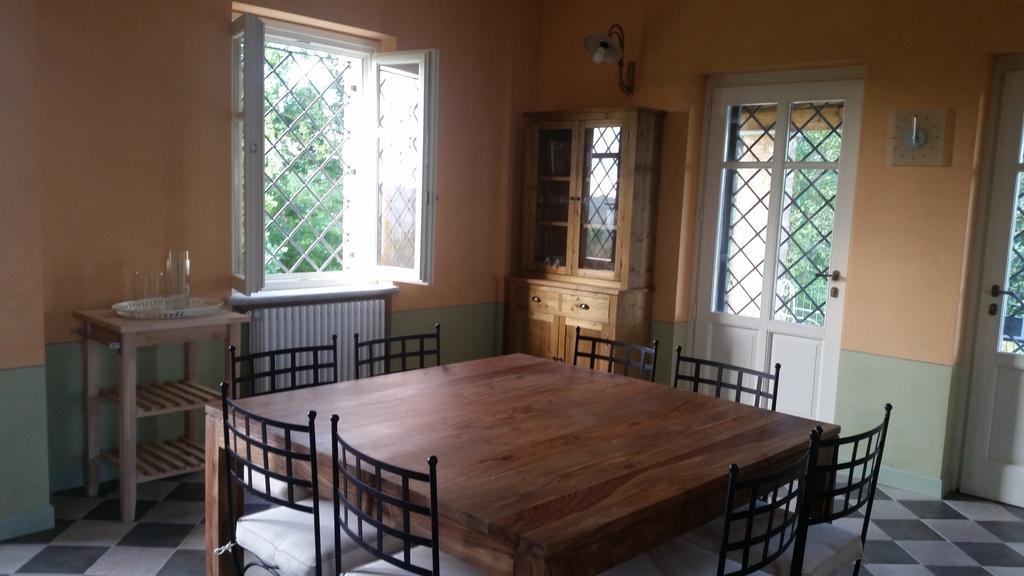 Cascina Rollone Villa Rocchetta Tanaro Eksteriør bilde